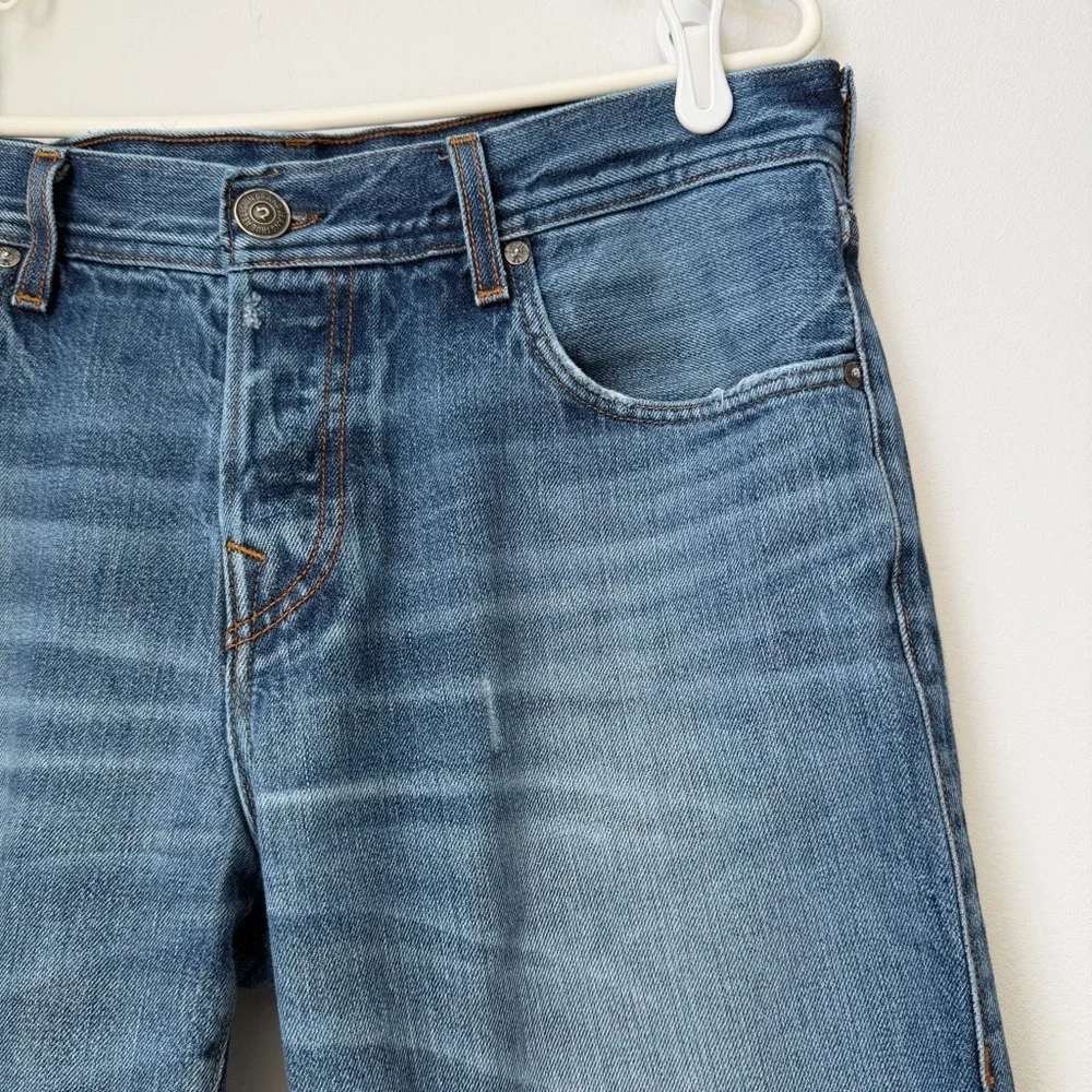 True Religion Men's Geno Slim Relaxed Distressed Jeans Size 32